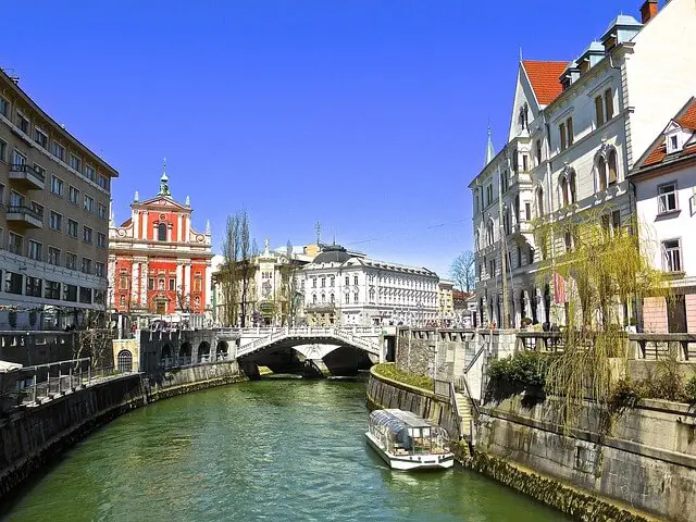 Ljubljana Slovenia cheap tickets to attractions, museums