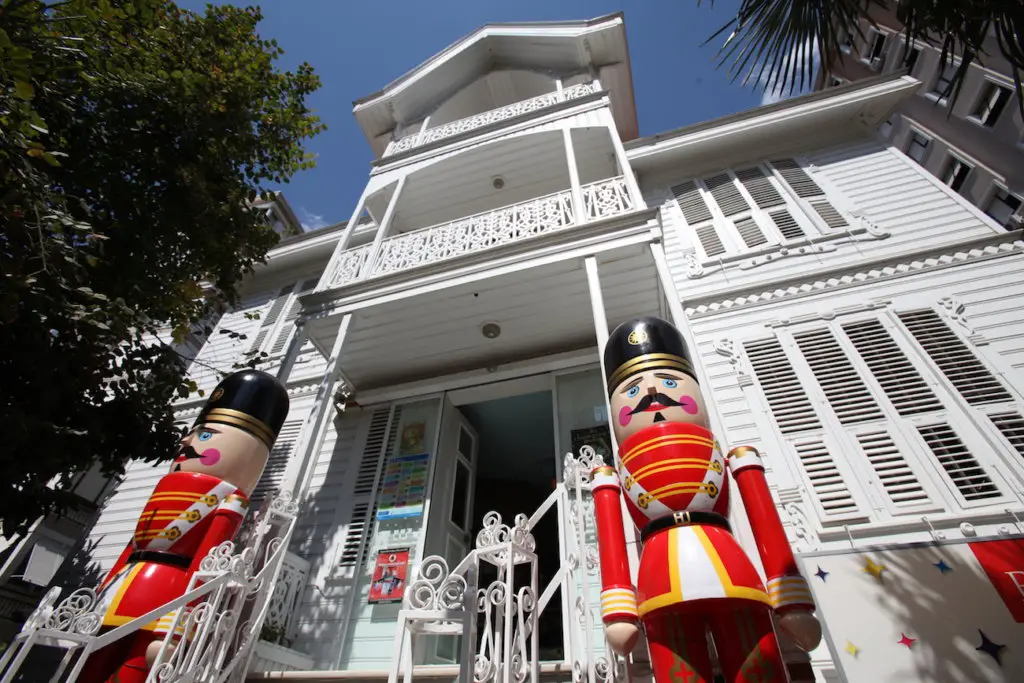 Istanbul Toy Museum - tickets, hours, prices