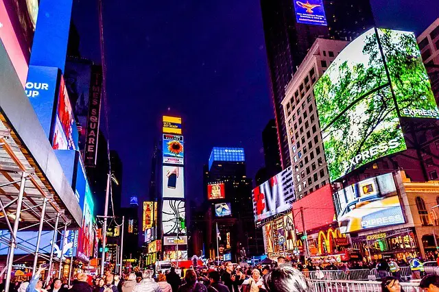 Times-Square-new-york-city-square