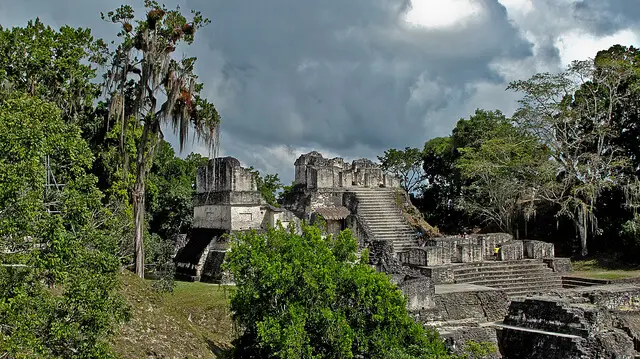 Maya Stadt Tikal (Guatemala)